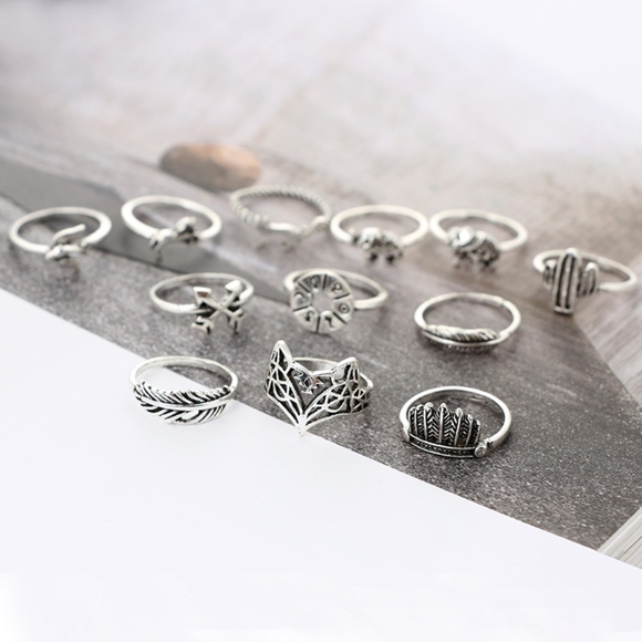 12-piece Zodiac Symbols Fox Cat Silver Ring Set - Picture 3 of 8